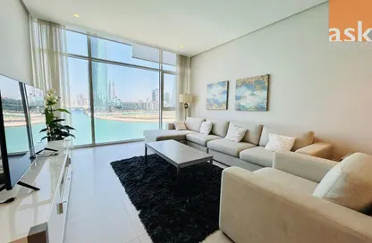 Apartment - 2 Bedrooms - 3 Bathrooms for rent in Reef Island - Capital Governorate