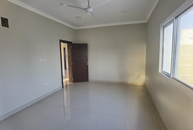 955747 - صورة العقار 3