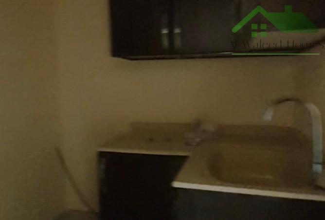 871808 - Property Image 3