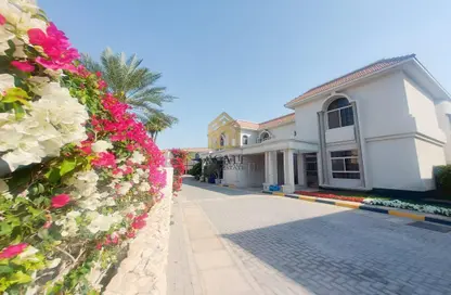 Villa - 4 Bedrooms - 4 Bathrooms for rent in Mahooz - Manama - Capital Governorate Villa - 4 Bedrooms - 4 Bathrooms for rent in Mahooz - Manama - Capital Governorate