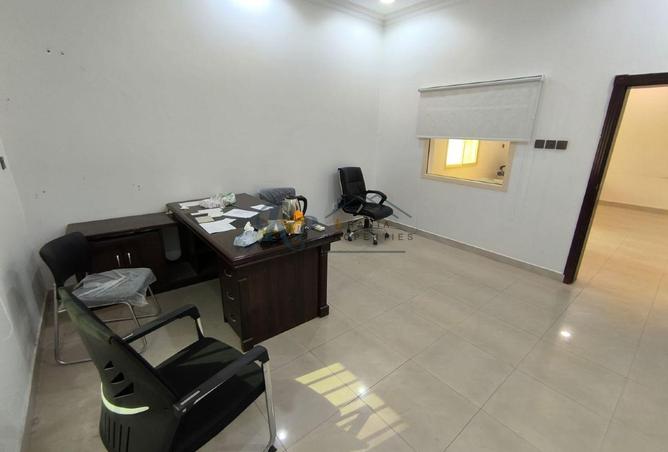 969912 - Property Image 3