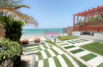 Villa - 6 Bedrooms for sale in Amwaj Marina - Amwaj Islands - Muharraq Governorate