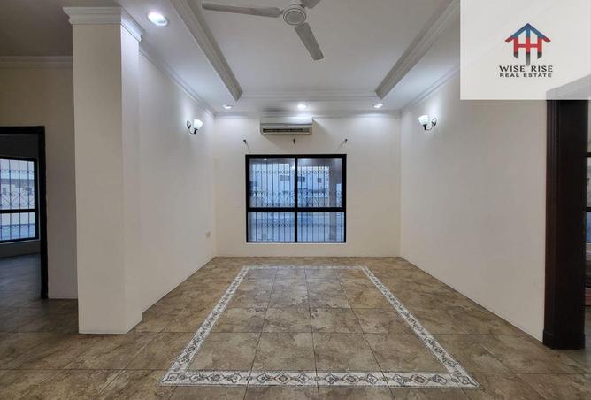 966279 - Property Main Image