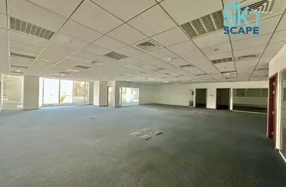 صالة عرض - استوديو - 2 حمامات للايجار في السيف - محافظة العاصمة