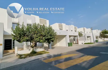 Villa - 2 Bedrooms - 3 Bathrooms for rent in Riffa Views - Riffa - Southern Governorate