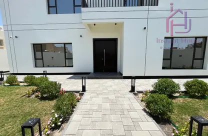 Villa - 5 Bedrooms - 6 Bathrooms for sale in West Riffa - Riffa - Southern Governorate