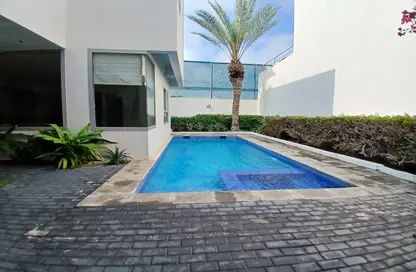 Villa - 4 Bedrooms - 5 Bathrooms for rent in Saar - Northern Governorate