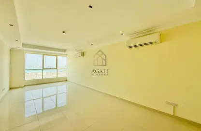Office Space - Studio - 2 Bathrooms for rent in Galali - Muharraq Governorate