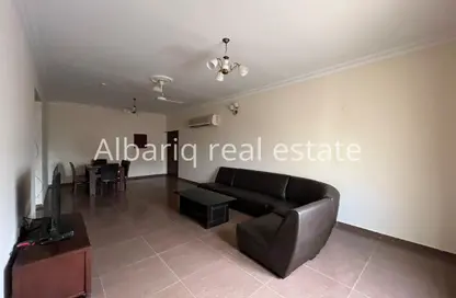 شقة - 3 غرف نوم - 2 حمامات للايجار في توبلي - المحافظة الوسطى