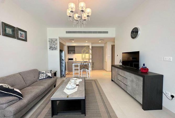 982158 - Property Main Image