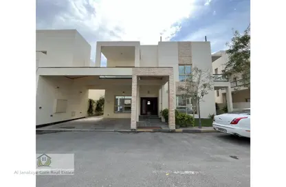 Outdoor House image for: Villa - 4 Bedrooms - 5 Bathrooms for rent in Al Markh - Northern Governorate, Image 1