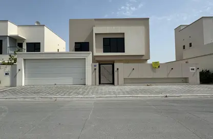 فيلا - 4 غرف نوم - 5 حمامات للبيع في دمستان - المحافظة الشمالية