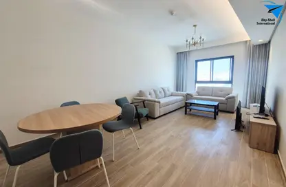 Apartment - 2 Bedrooms - 2 Bathrooms for rent in Mahooz - Manama - Capital Governorate