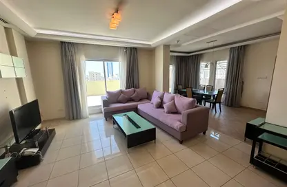 Apartment - 1 Bedroom - 1 Bathroom for rent in Al Juffair - Capital Governorate