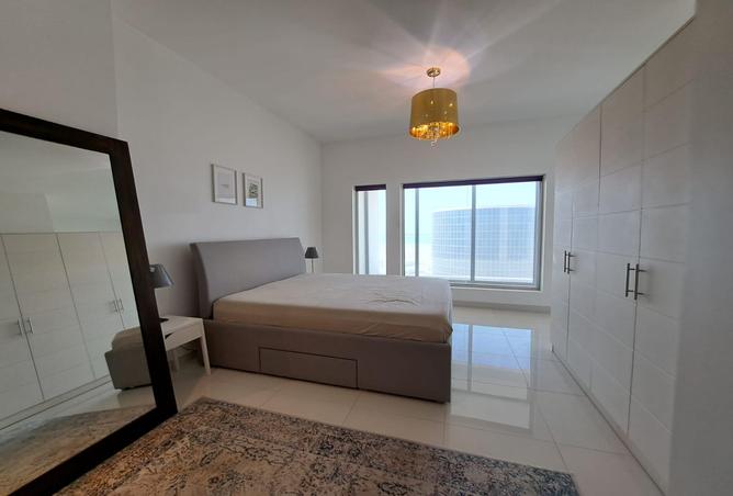 985706 - Property Image 2