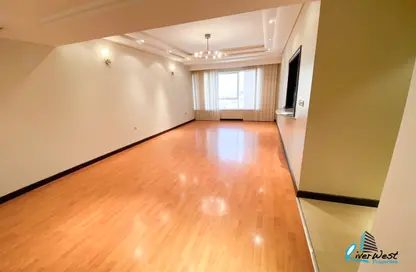 Apartment - 3 Bedrooms - 4 Bathrooms for sale in Abraj Al Lulu - Manama - Capital Governorate