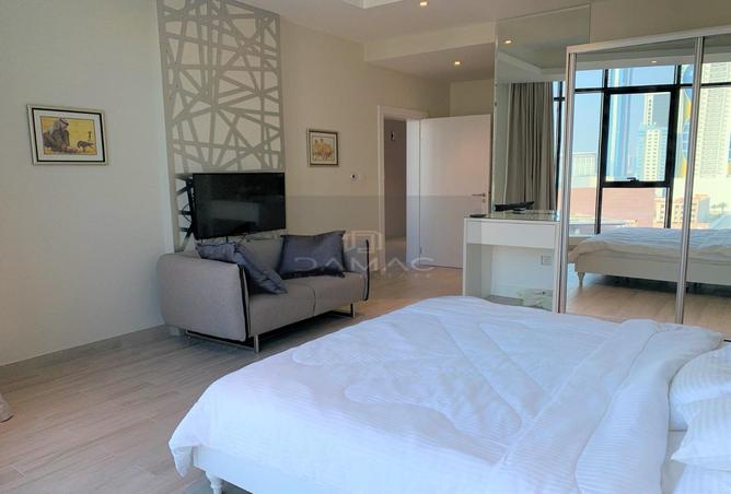 962930 - Property Image 2