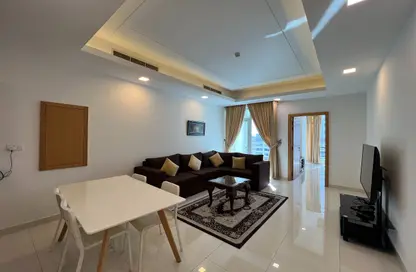 Apartment - 1 Bedroom - 2 Bathrooms for rent in Al Juffair - Capital Governorate