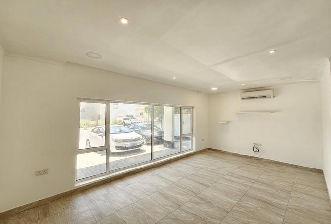 976814 - Property Main Image