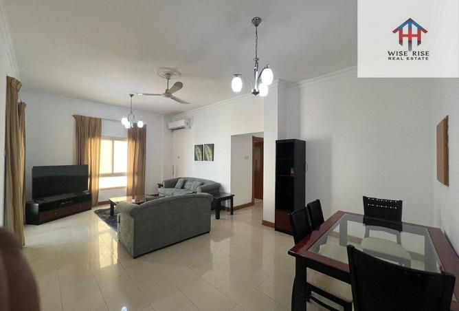 968433 - Property Image 2