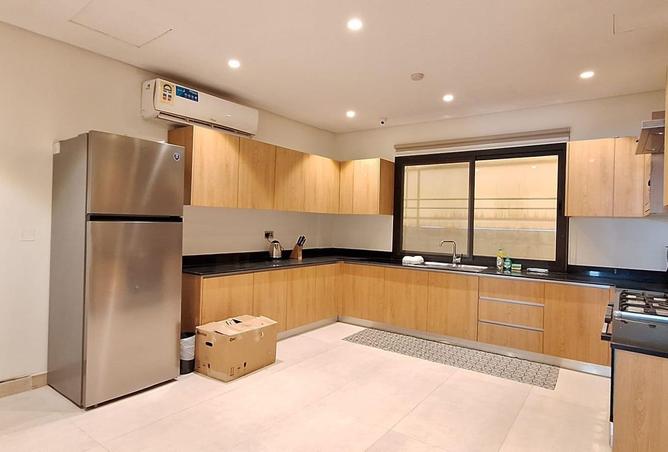 957273 - Property Image 3