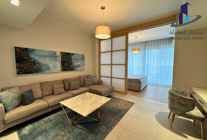 976510 - Property Image 2