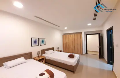 Room / Bedroom image for: Apartment - 2 Bedrooms - 3 Bathrooms for rent in Busaiteen - Muharraq Governorate, Image 1