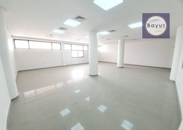 Strategic Location & Excellent Space