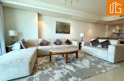 Apartment - 2 Bedrooms - 4 Bathrooms for rent in The Treasure - Dilmunia Island - Muharraq Governorate