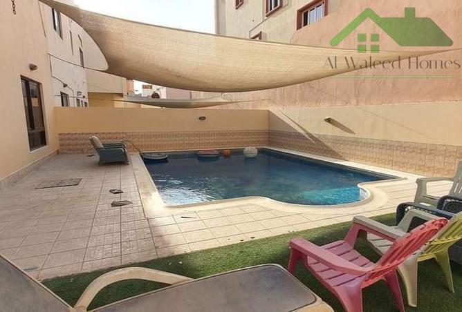 725868 - Property Image 2