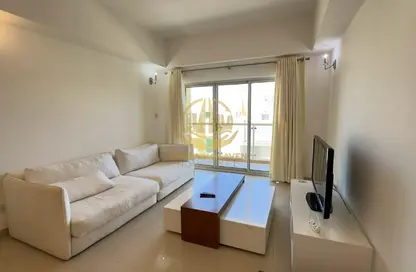 Apartment - 2 Bedrooms - 2 Bathrooms for rent in Amwaj Beachfront - Amwaj Islands - Muharraq Governorate