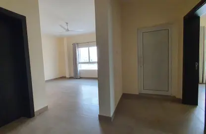 Hall / Corridor image for: Apartment - 2 Bedrooms - 2 Bathrooms for rent in Hidd - Muharraq Governorate, Image 1