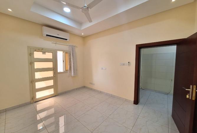 985837 - صورة العقار 2