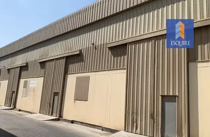 مستودع - استوديو - 1 حمام للايجار في سترة - المحافظة الوسطى