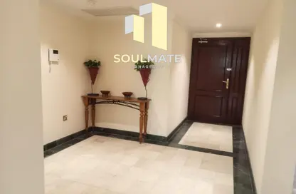 Apartment - 2 Bedrooms - 3 Bathrooms for rent in Exhibition Road - Hoora - Capital Governorate