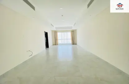 Apartment - 2 Bedrooms - 2 Bathrooms for rent in Mahooz - Manama - Capital Governorate