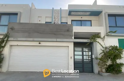 Villa - 4 Bedrooms - 4 Bathrooms for sale in Hamad Town - Northern Governorate