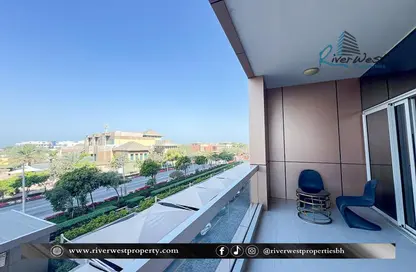 شقة - 3 غرف نوم - 5 حمامات للبيع في جزيرة الريف - محافظة العاصمة