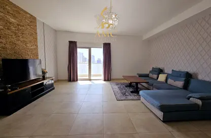 Apartment - 2 Bedrooms - 2 Bathrooms for rent in Al Juffair - Capital Governorate