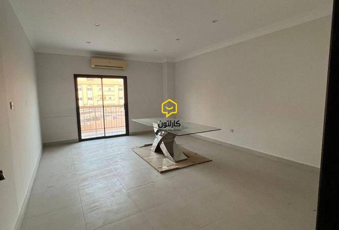 970303 - Property Image 2