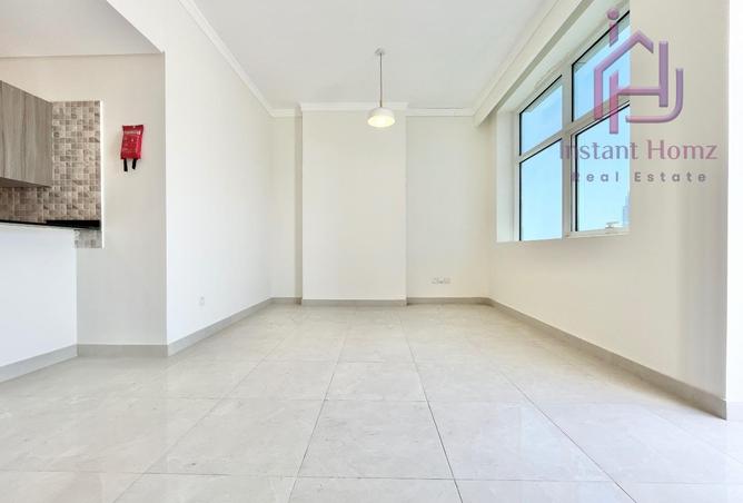 964895 - Property Image 2