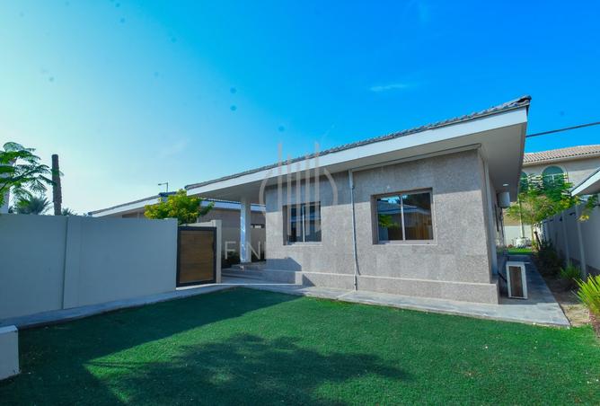 977815 - Property Image 3