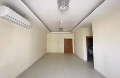 Apartment - 3 Bedrooms - 3 Bathrooms for rent in Janabiya - Northern Governorate