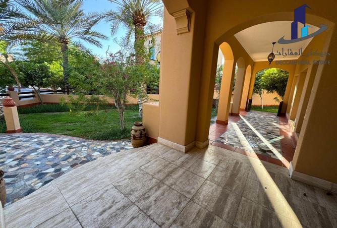 966281 - Property Image 2