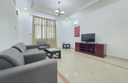 Apartment - 1 Bedroom - 1 Bathroom for rent in Al Juffair - Capital Governorate