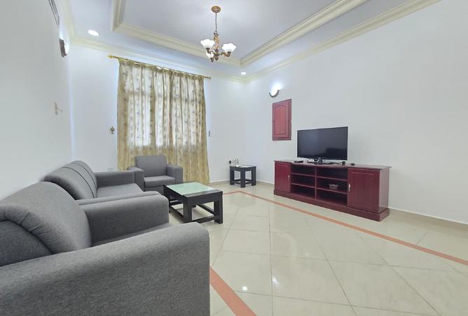963345 - Property Main Image