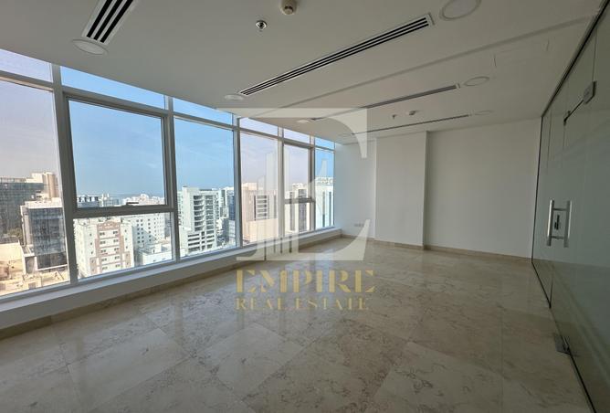 978528 - Property Main Image