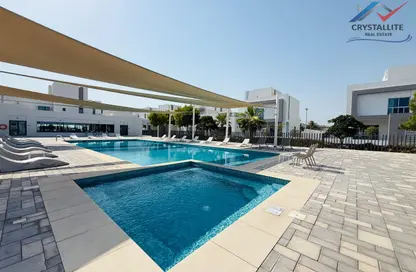 فيلا - 4 غرف نوم - 5 حمامات للايجار في الهملة - المحافظة الشمالية