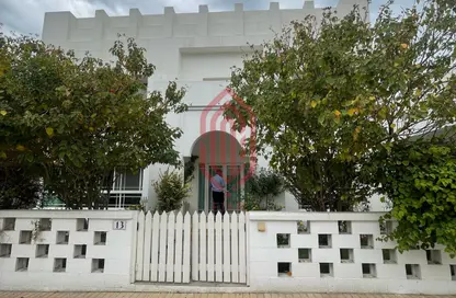 Villa - 3 Bedrooms - 3 Bathrooms for rent in Janabiya - Northern Governorate