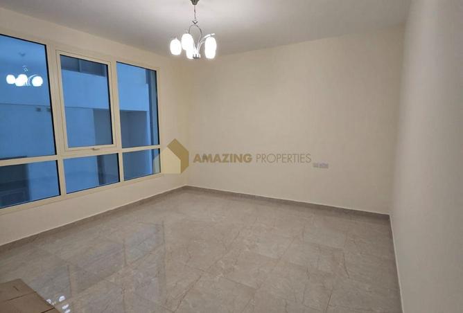 967527 - Property Main Image